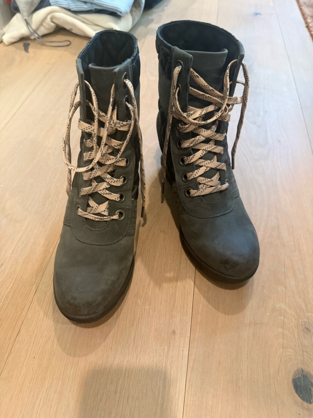 Sorel Joan of Arc Women's Lace-Up Boots